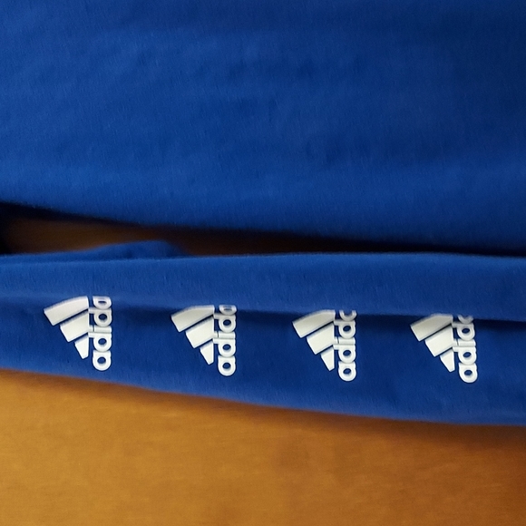 Boys ADIDAS Long Sleeve Shirt Size 10-12 - Picture 3 of 5